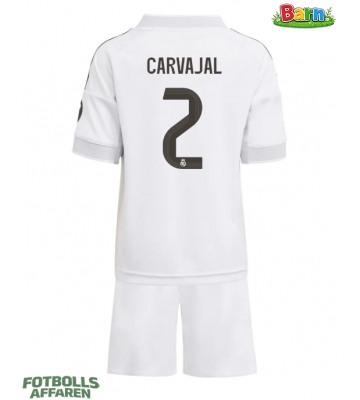 Real Madrid Daniel Carvajal #2 Hemmaställ Barn 2025-26 Kortärmad (+ Korta byxor)